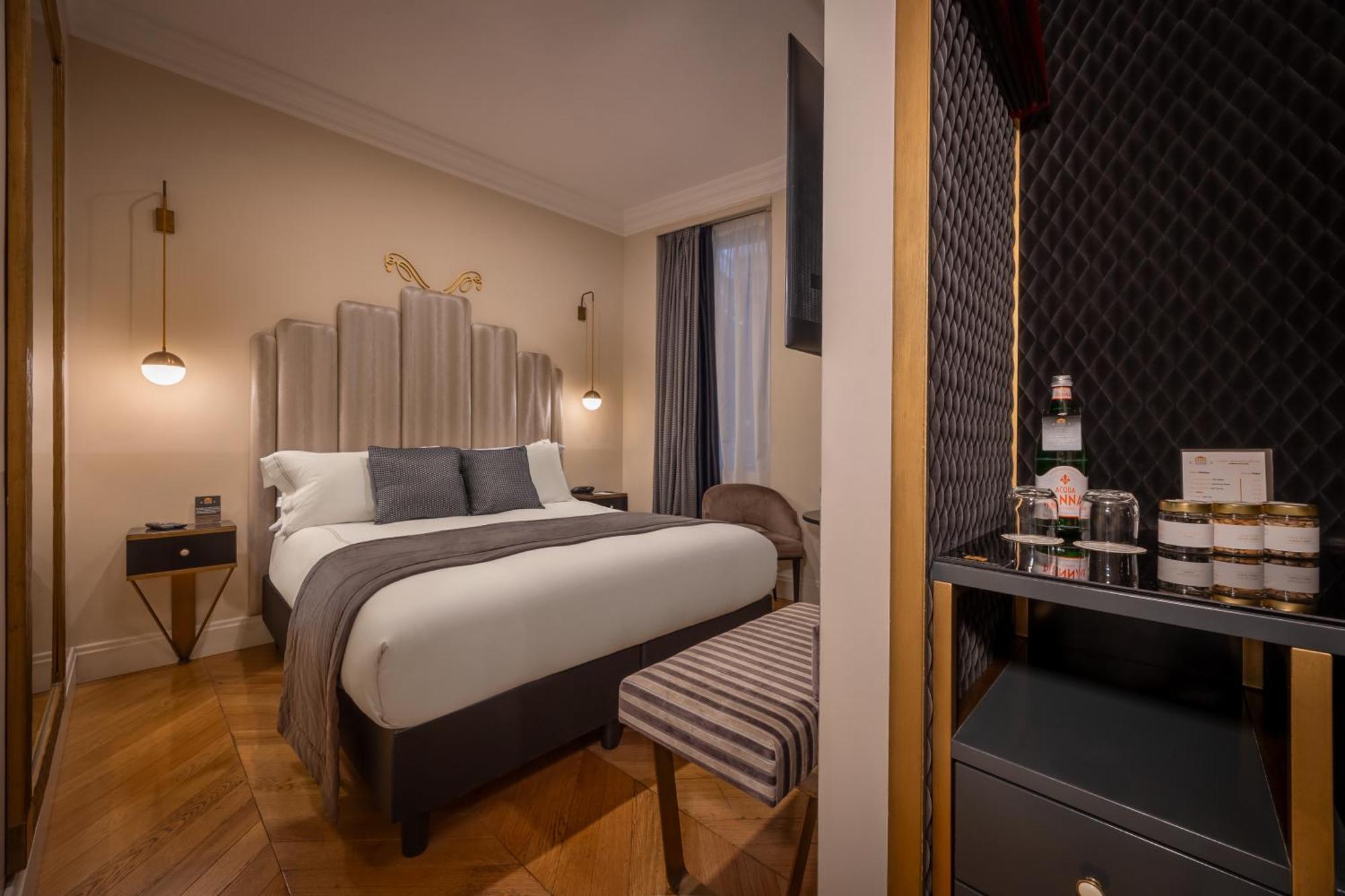 Maison Torre Argentina Rzym Zewnętrze zdjęcie